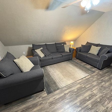 Spacious Rustic Downtown Market St 1 Bedroom Apt, Sleeps Up To 5, Steps To Honeywell & Eagles Theatre Wabash Luaran gambar